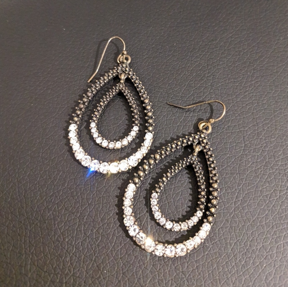 Dangle earrings for women - Picture 2 of 3